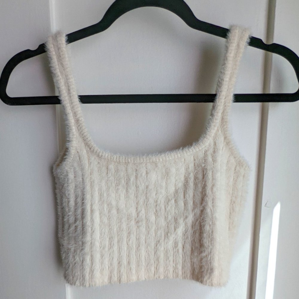 Fuzzy Crop Top - Picture 3 of 3